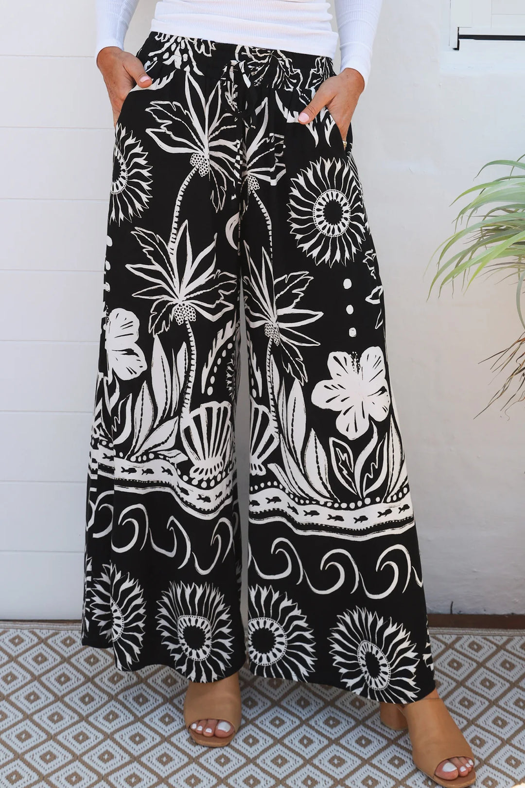 Noosa Black & White Wide Leg Pants